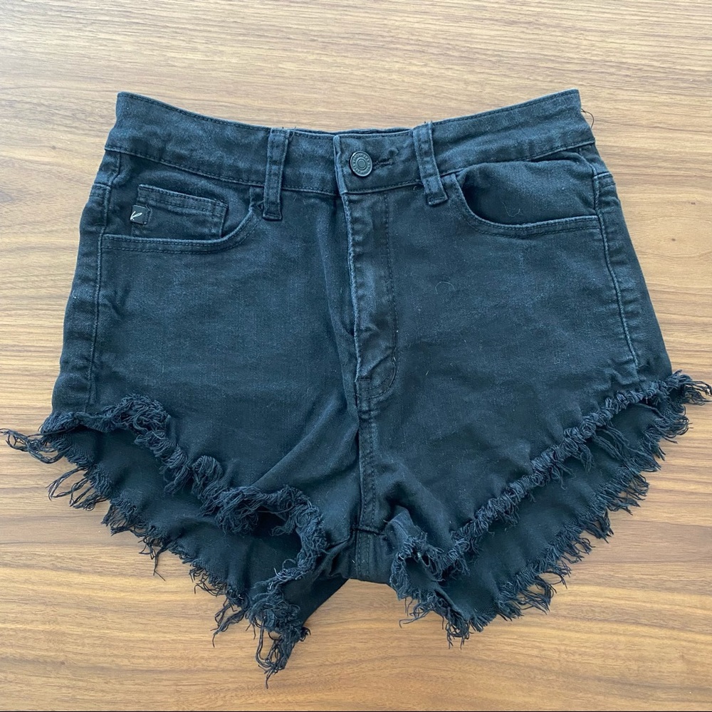KanCan Frayed Hem High-Waisted Women’s Denim Shorts